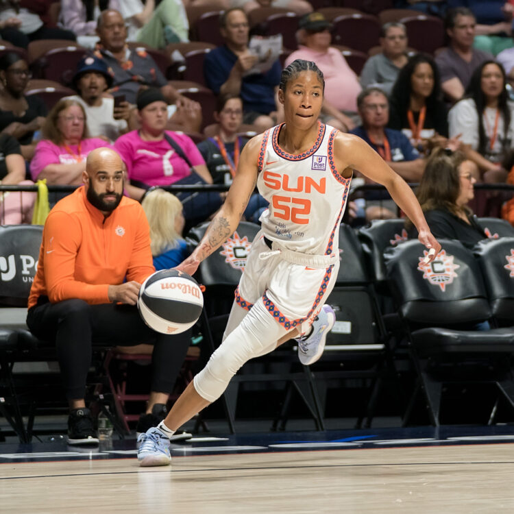 Tyasha Harris' career-best star is fueling the Connecticut Sun