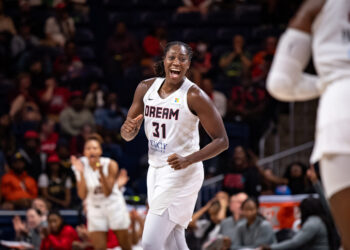 Tina Charles' 28 points the highlight of Atlanta's loss to the Fever