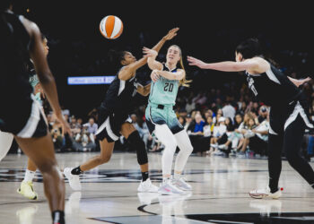 Sabrina Ionescu and Jonquel Jones rendered ineffective in semifinals Game 3 by the Las Vegas Aces 