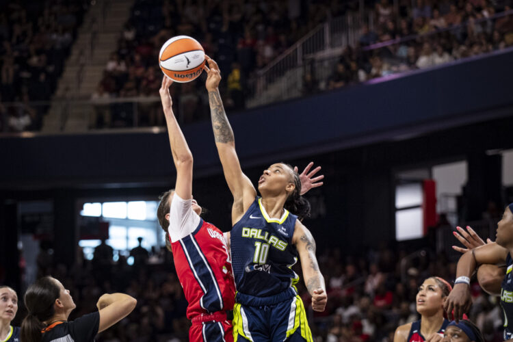 How rookie Aziaha James is finding her way with the Dallas Wings