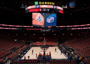 The Connecticut Sun return for Round 2 at Boston's TD Garden