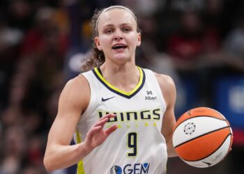 How the Wings plan to use Grace Berger as a 'true point guard'