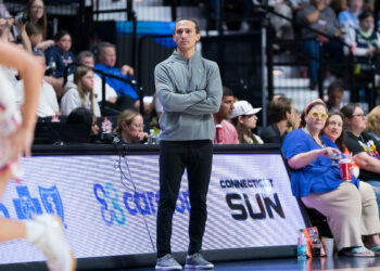 Dallas Wings fire head coach Chris Koclanes after one season