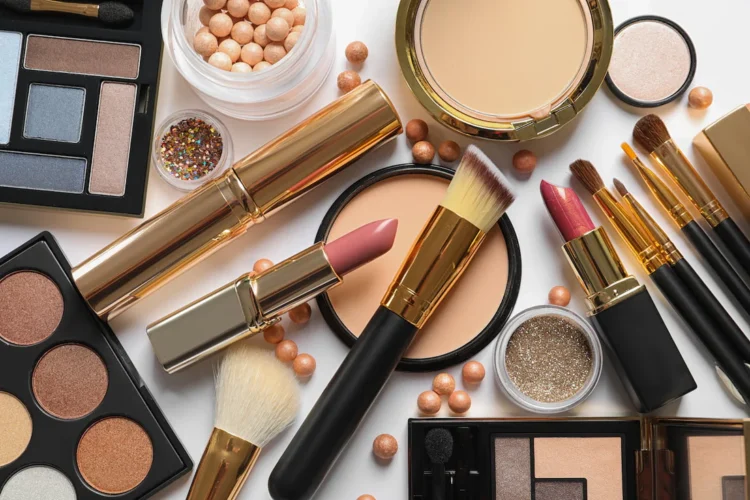 The Future of Beauty: Why Organic and Vegan Cosmetics Are Taking Over the Market