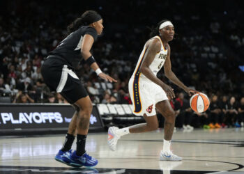 Sights and Sounds: A roaring crowd sends Aces to Finals